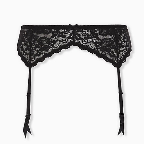 Torrid Garter Belt Black Lace Size 1-2* NWT!🖤 - Picture 2 of 12